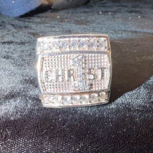 Men's Silver Ring with Crystal Detailing